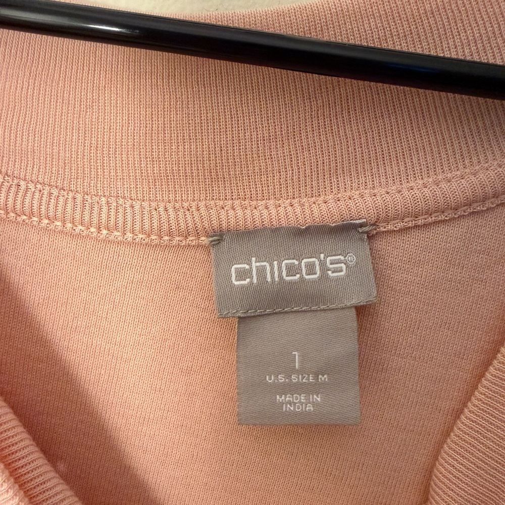 Chico’s Medium (Size 1) Twist Neck Keyhole Top in Rose Petal Pink - Picture 5 of 5